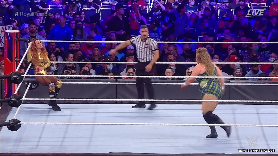 WWE_Royal_Rumble_2022_720p_WEB_h264-HEEL_mp4_006880778.jpg