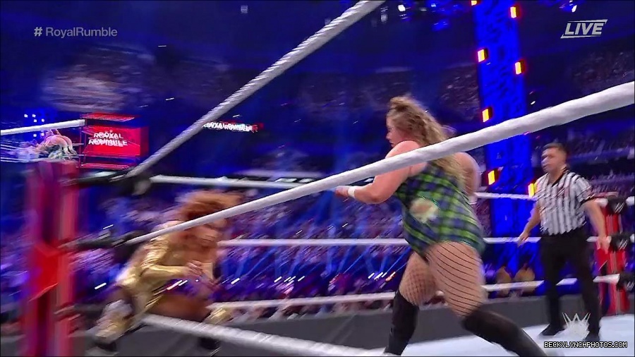 WWE_Royal_Rumble_2022_720p_WEB_h264-HEEL_mp4_006881978.jpg