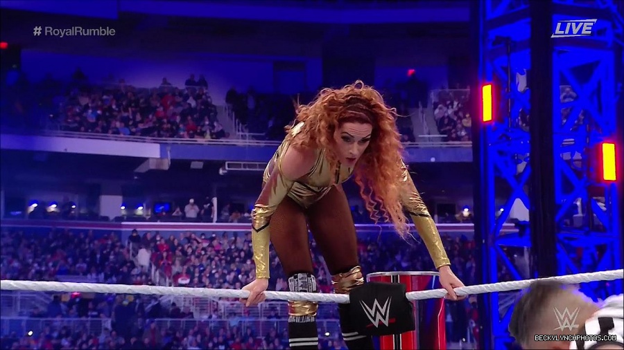 WWE_Royal_Rumble_2022_720p_WEB_h264-HEEL_mp4_006887578.jpg
