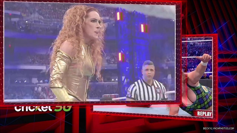 WWE_Royal_Rumble_2022_720p_WEB_h264-HEEL_mp4_006911978.jpg