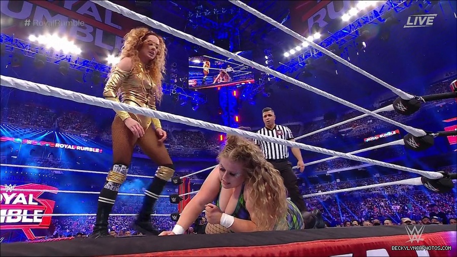 WWE_Royal_Rumble_2022_720p_WEB_h264-HEEL_mp4_006924778.jpg
