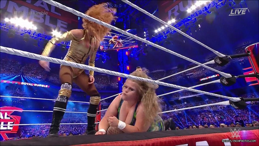 WWE_Royal_Rumble_2022_720p_WEB_h264-HEEL_mp4_006925578.jpg