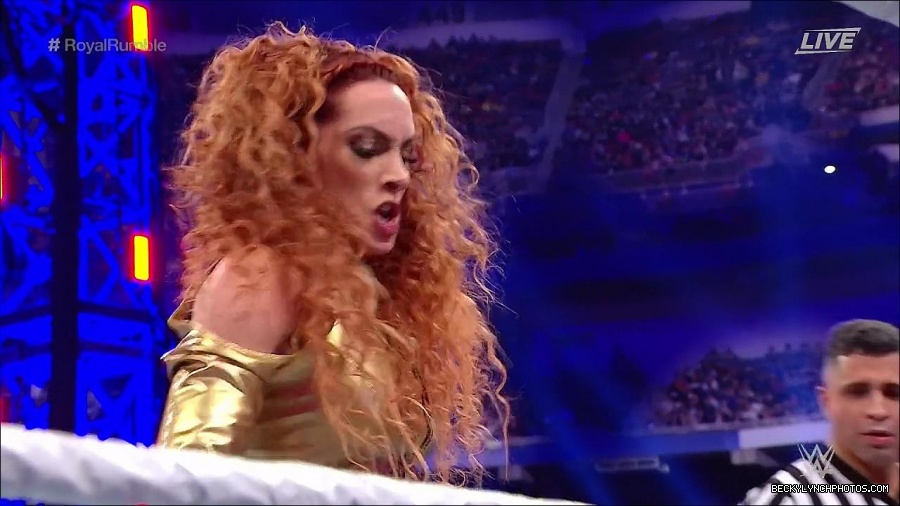 WWE_Royal_Rumble_2022_720p_WEB_h264-HEEL_mp4_006927578.jpg