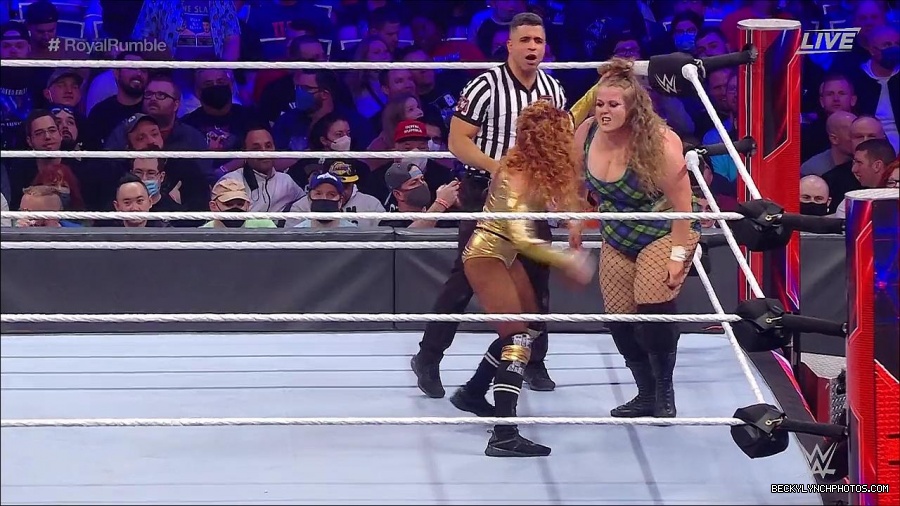 WWE_Royal_Rumble_2022_720p_WEB_h264-HEEL_mp4_006932378.jpg