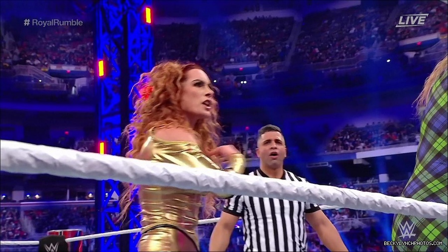 WWE_Royal_Rumble_2022_720p_WEB_h264-HEEL_mp4_006934378.jpg