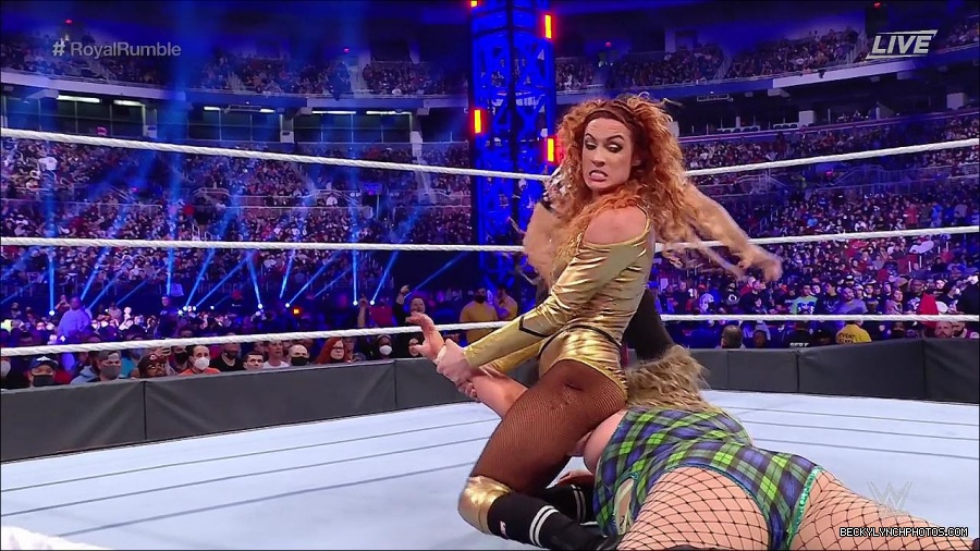 WWE_Royal_Rumble_2022_720p_WEB_h264-HEEL_mp4_007016778.jpg