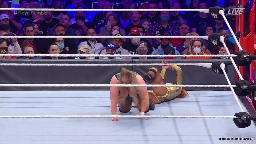 WWE_Royal_Rumble_2022_720p_WEB_h264-HEEL_mp4_007126444.jpg