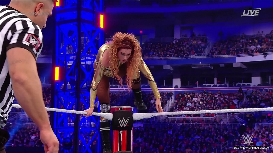 WWE_Royal_Rumble_2022_720p_WEB_h264-HEEL_mp4_007140044.jpg