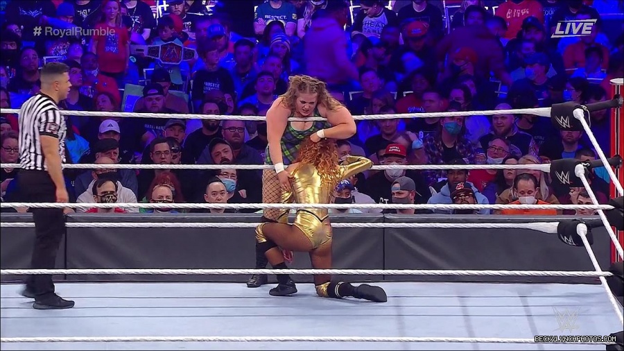 WWE_Royal_Rumble_2022_720p_WEB_h264-HEEL_mp4_007216444.jpg