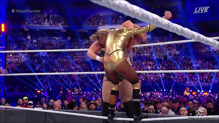 WWE_Royal_Rumble_2022_720p_WEB_h264-HEEL_mp4_007226444.jpg