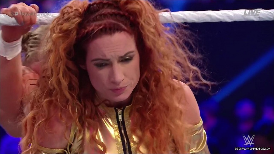 WWE_Royal_Rumble_2022_720p_WEB_h264-HEEL_mp4_007234844.jpg