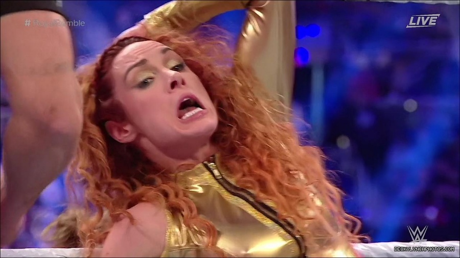 WWE_Royal_Rumble_2022_720p_WEB_h264-HEEL_mp4_007238044.jpg