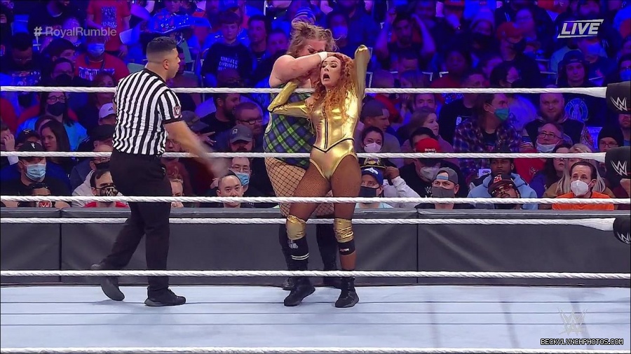 WWE_Royal_Rumble_2022_720p_WEB_h264-HEEL_mp4_007241244.jpg