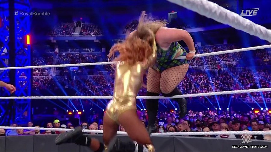 WWE_Royal_Rumble_2022_720p_WEB_h264-HEEL_mp4_007245244.jpg