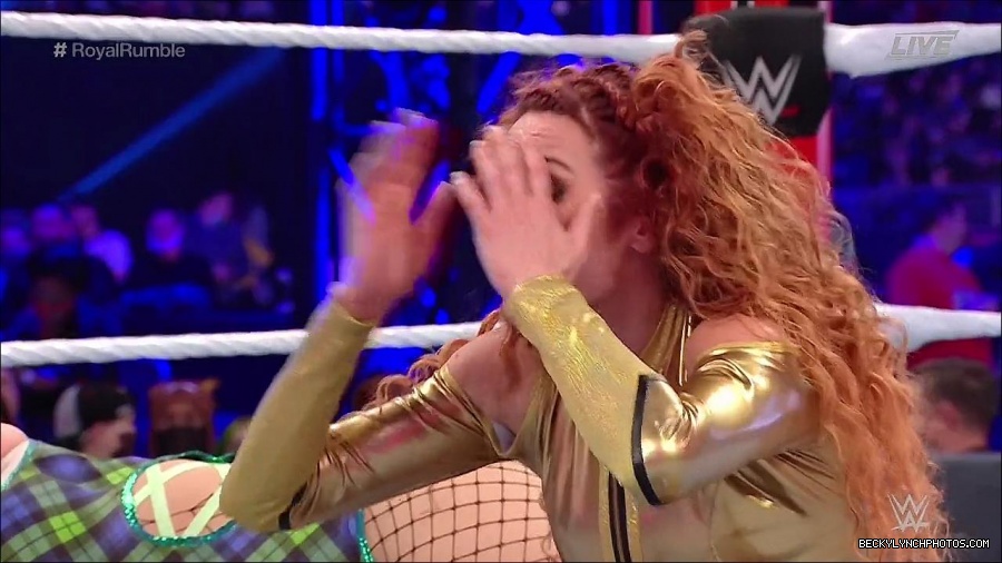 WWE_Royal_Rumble_2022_720p_WEB_h264-HEEL_mp4_007262844.jpg