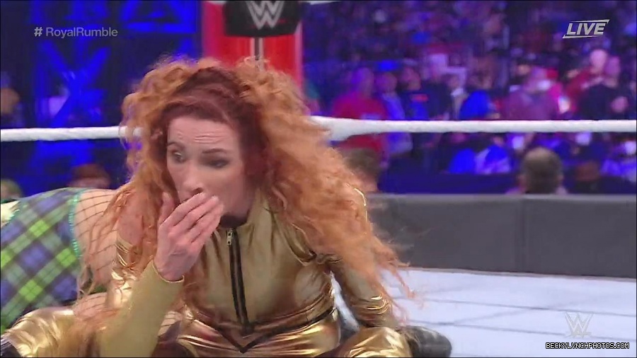 WWE_Royal_Rumble_2022_720p_WEB_h264-HEEL_mp4_007264844.jpg