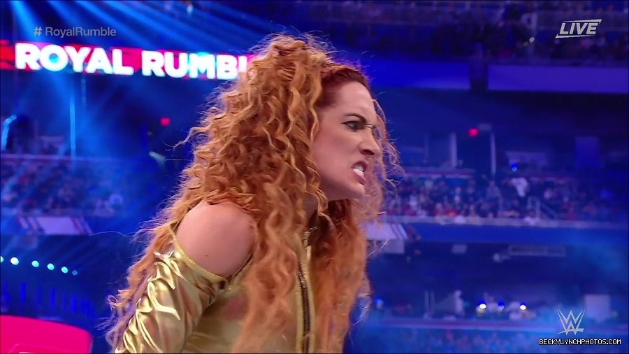 WWE_Royal_Rumble_2022_720p_WEB_h264-HEEL_mp4_007282844.jpg