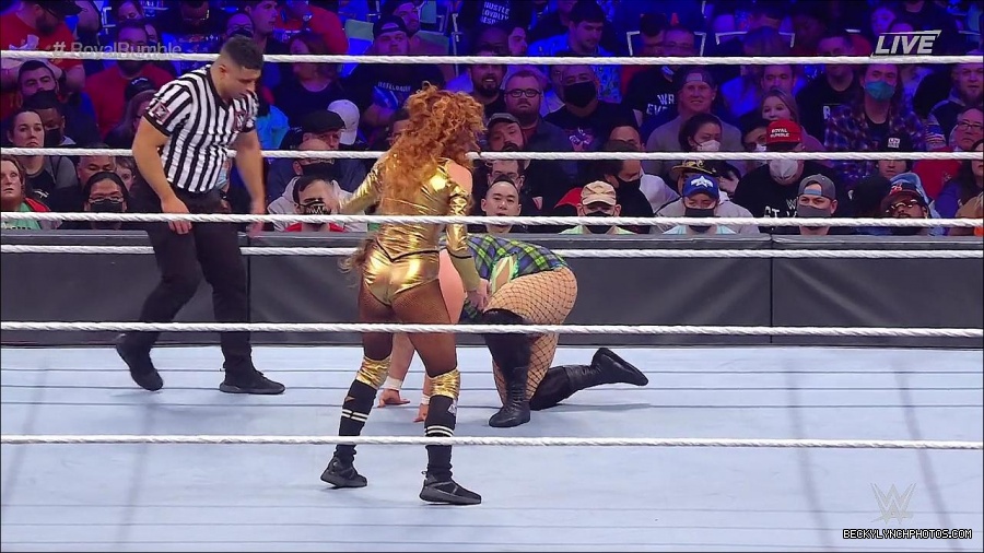 WWE_Royal_Rumble_2022_720p_WEB_h264-HEEL_mp4_007285244.jpg