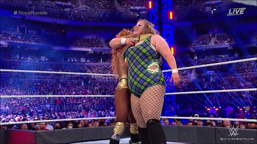 WWE_Royal_Rumble_2022_720p_WEB_h264-HEEL_mp4_007290844.jpg