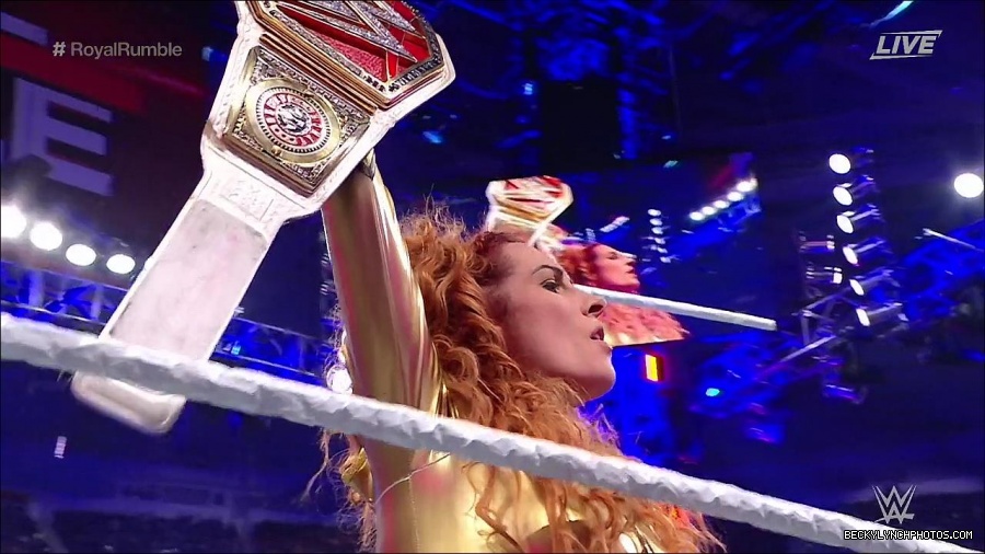 WWE_Royal_Rumble_2022_720p_WEB_h264-HEEL_mp4_007362911.jpg