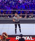 WWE_Royal_Rumble_2022_720p_WEB_h264-HEEL_mp4_006673911.jpg