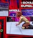 WWE_Royal_Rumble_2022_720p_WEB_h264-HEEL_mp4_007167244.jpg