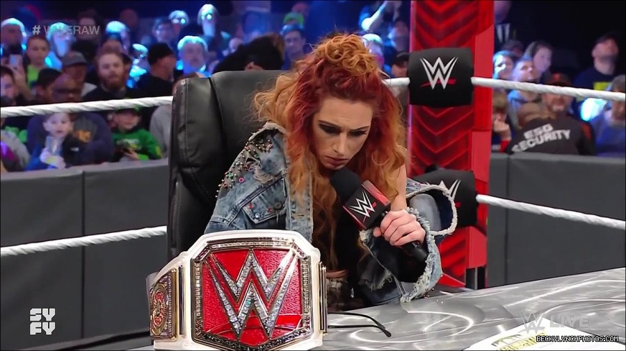 WWE_Monday_Night_Raw_2022_02_14_720p_HDTV_x264-NWCHD_mp4_003467030.jpg