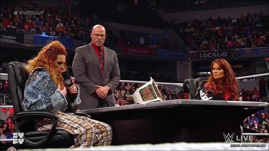 WWE_Monday_Night_Raw_2022_02_14_720p_HDTV_x264-NWCHD_mp4_003477841.jpg