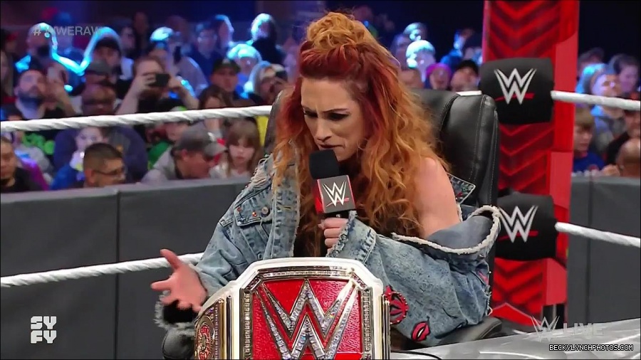 WWE_Monday_Night_Raw_2022_02_14_720p_HDTV_x264-NWCHD_mp4_003484647.jpg