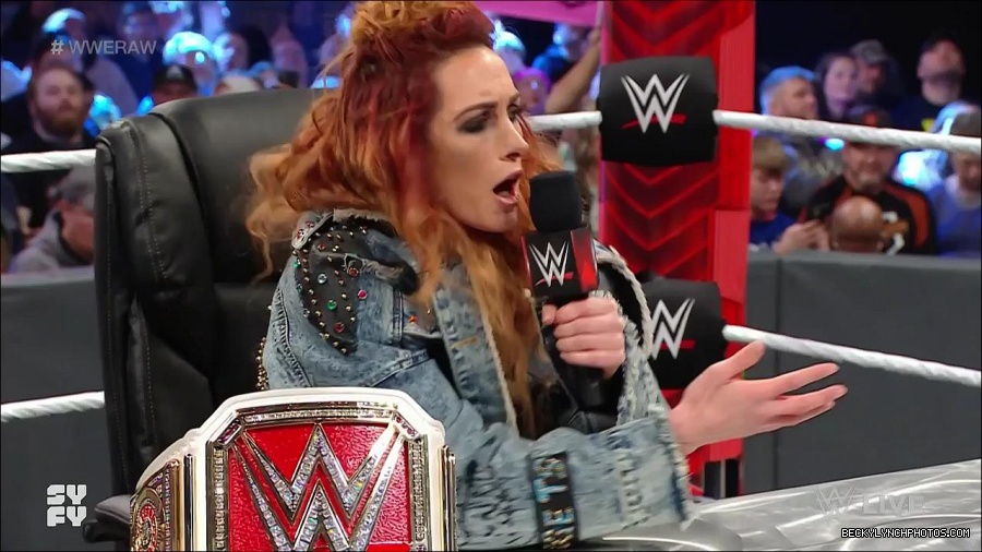 WWE_Monday_Night_Raw_2022_02_14_720p_HDTV_x264-NWCHD_mp4_003502665.jpg