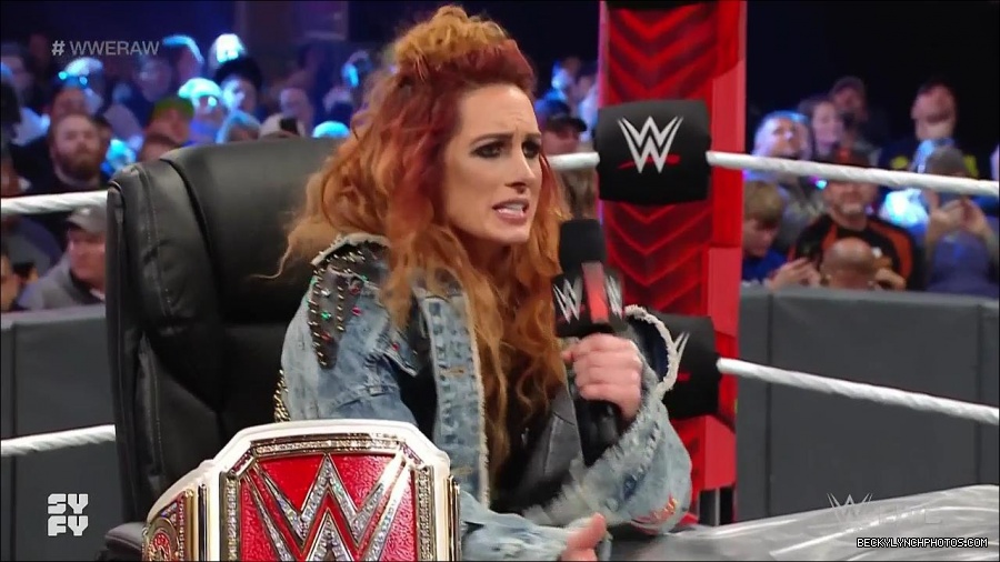 WWE_Monday_Night_Raw_2022_02_14_720p_HDTV_x264-NWCHD_mp4_003511875.jpg