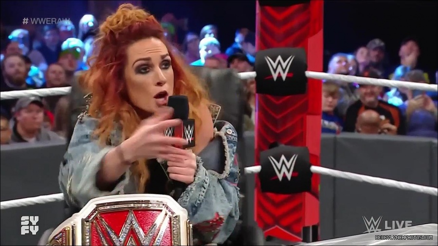 WWE_Monday_Night_Raw_2022_02_14_720p_HDTV_x264-NWCHD_mp4_003517080.jpg