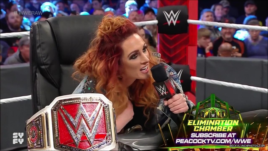 WWE_Monday_Night_Raw_2022_02_14_720p_HDTV_x264-NWCHD_mp4_003538701.jpg