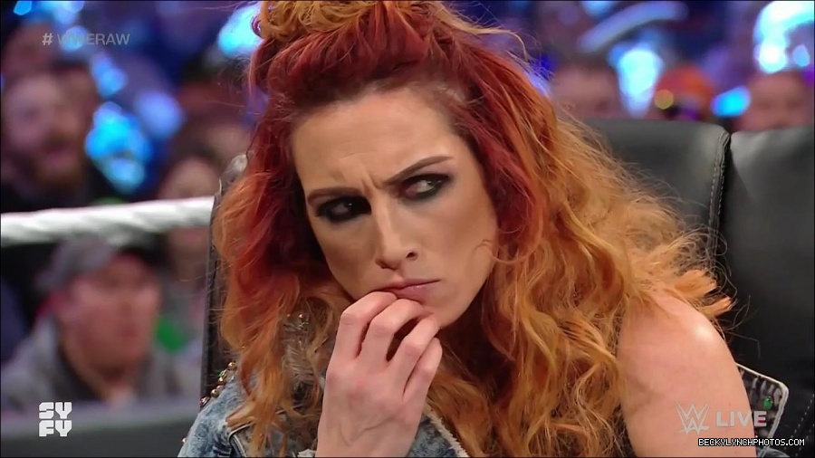 WWE_Monday_Night_Raw_2022_02_14_720p_HDTV_x264-NWCHD_mp4_003581611.jpg
