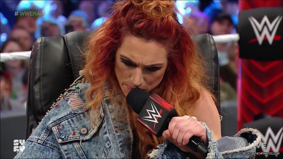 WWE_Monday_Night_Raw_2022_02_14_720p_HDTV_x264-NWCHD_mp4_003612442.jpg