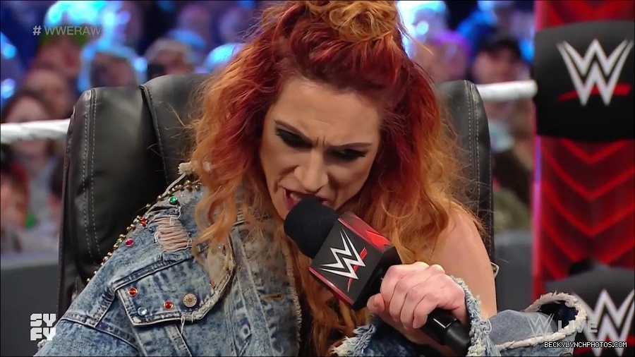 WWE_Monday_Night_Raw_2022_02_14_720p_HDTV_x264-NWCHD_mp4_003612842.jpg