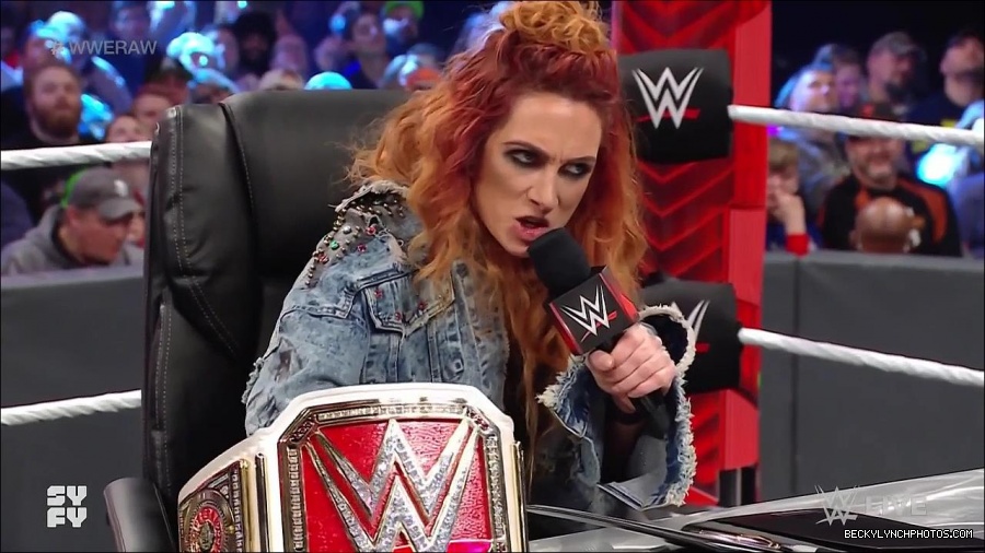 WWE_Monday_Night_Raw_2022_02_14_720p_HDTV_x264-NWCHD_mp4_003623252.jpg