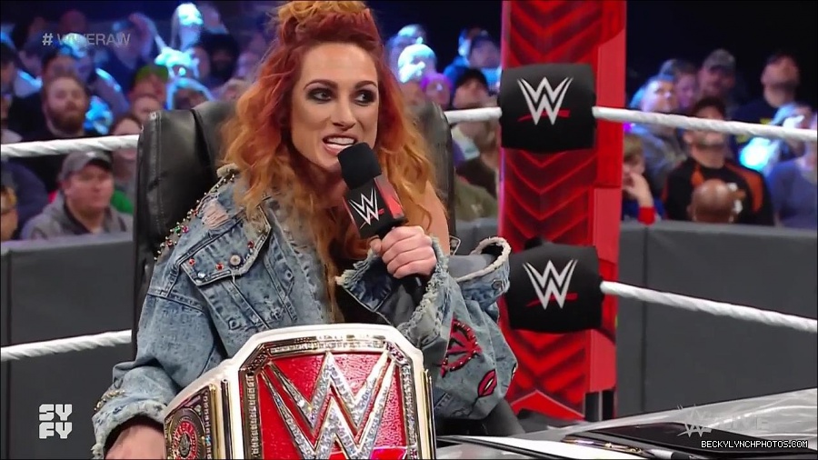 WWE_Monday_Night_Raw_2022_02_14_720p_HDTV_x264-NWCHD_mp4_003630460.jpg