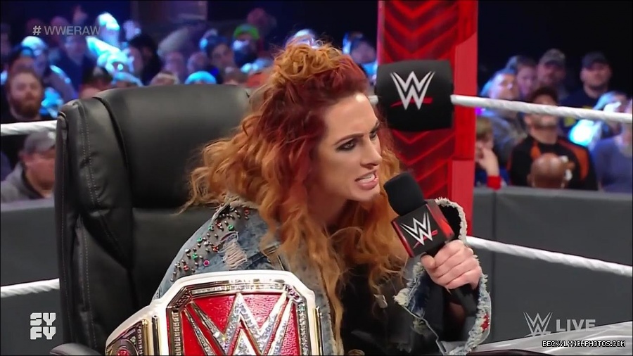 WWE_Monday_Night_Raw_2022_02_14_720p_HDTV_x264-NWCHD_mp4_003632061.jpg