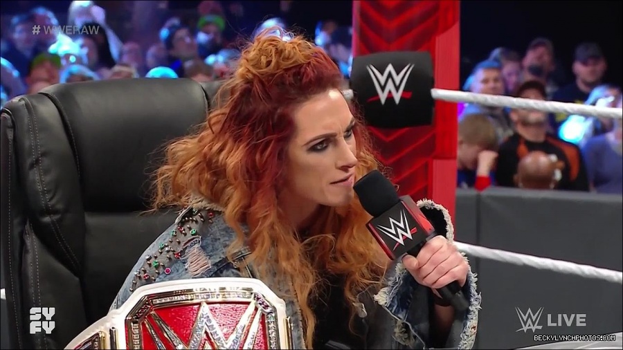 WWE_Monday_Night_Raw_2022_02_14_720p_HDTV_x264-NWCHD_mp4_003634464.jpg