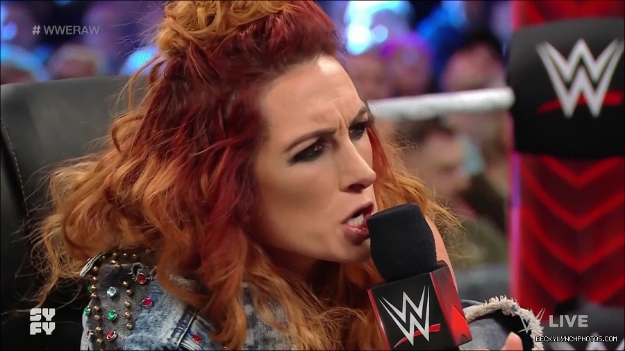 WWE_Monday_Night_Raw_2022_02_14_720p_HDTV_x264-NWCHD_mp4_003651280.jpg