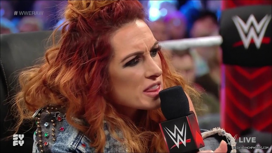 WWE_Monday_Night_Raw_2022_02_14_720p_HDTV_x264-NWCHD_mp4_003651681.jpg
