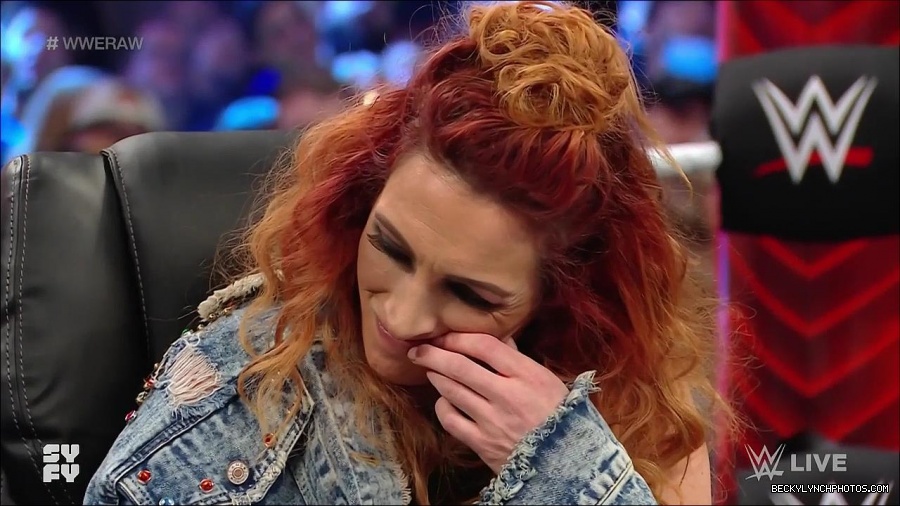 WWE_Monday_Night_Raw_2022_02_14_720p_HDTV_x264-NWCHD_mp4_003677707.jpg