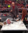 WWE_Monday_Night_Raw_2022_02_14_720p_HDTV_x264-NWCHD_mp4_003608438.jpg