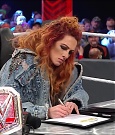WWE_Monday_Night_Raw_2022_02_14_720p_HDTV_x264-NWCHD_mp4_003658087.jpg