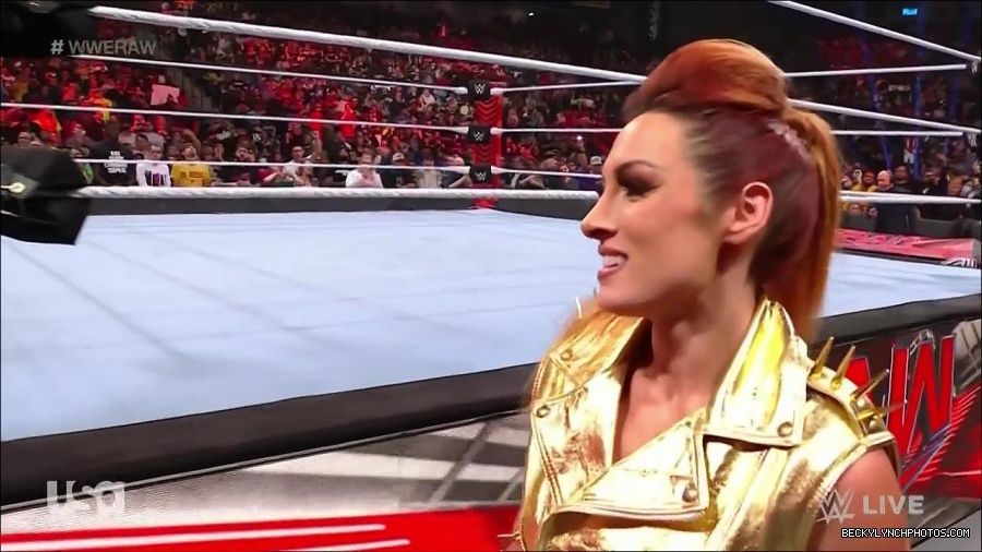 WWE_Monday_Night_Raw_2022_03_14_720p_HDTV_x264-NWCHD_mp4_004791057.jpg