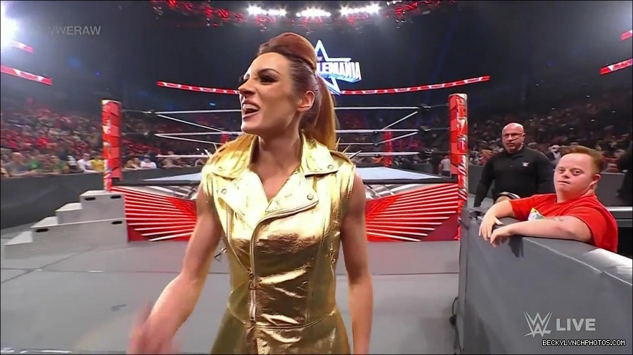 WWE_Monday_Night_Raw_2022_03_14_720p_HDTV_x264-NWCHD_mp4_004807073.jpg