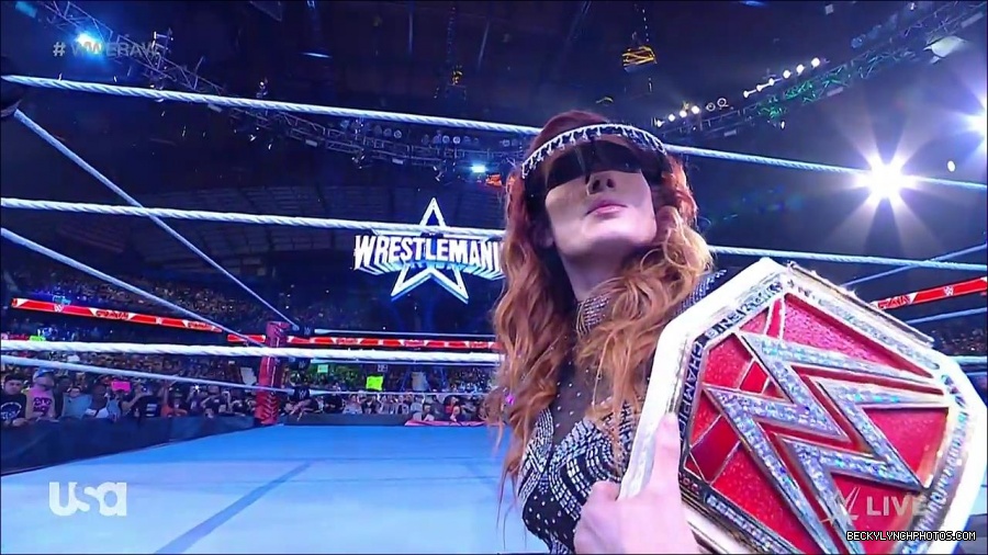 WWE_RAW_21st_March_2022_720p_WEBRip_h264-TJ_mp4_003823397.jpg