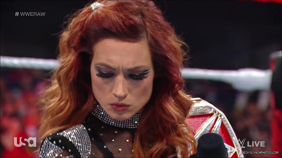 WWE_RAW_21st_March_2022_720p_WEBRip_h264-TJ_mp4_003976350.jpg