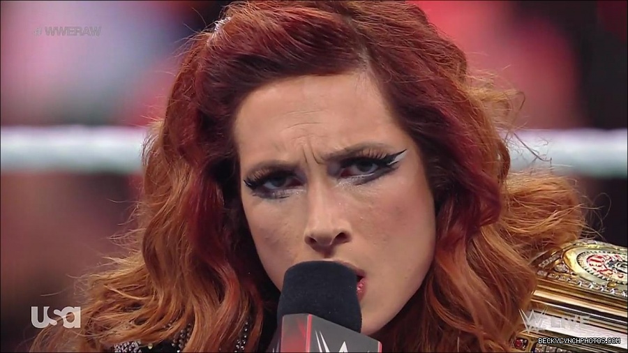 WWE_RAW_21st_March_2022_720p_WEBRip_h264-TJ_mp4_004045469.jpg